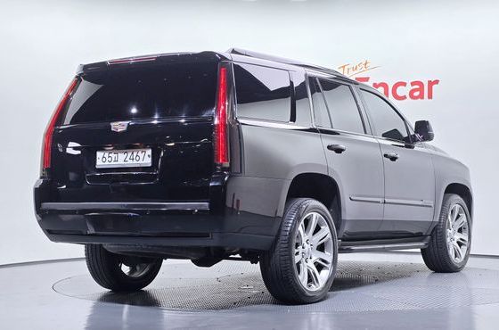 Cadillac Escalade 6.2 4th — пробег 133 915 км — фото 2 из 5