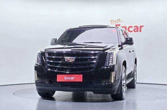 Cadillac Escalade 6.2 4th — пробег 133 915 км — фото 3 из 5