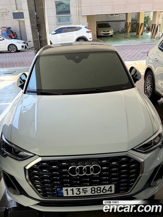 Audi Q3 35 TDI Quattro Premium Sportback — пробег 18 000 км — фото 3 из 5
