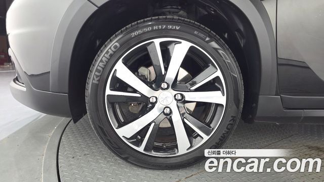 Peugeot 2008 из Кореи Encar