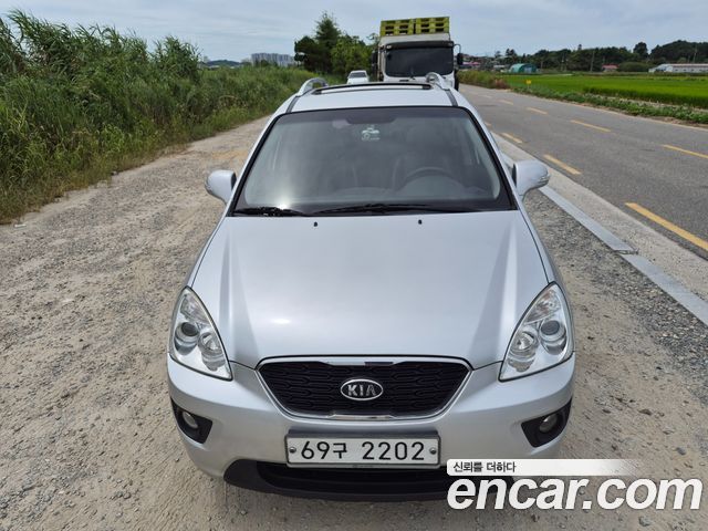 Kia Carens из Кореи Encar