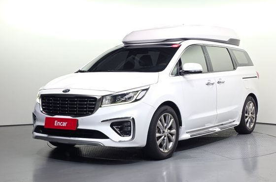 Kia Carnival 9-Seater Hi-Limousine Prestige Hiroof — пробег 118 845 км — фото 1 из 5
