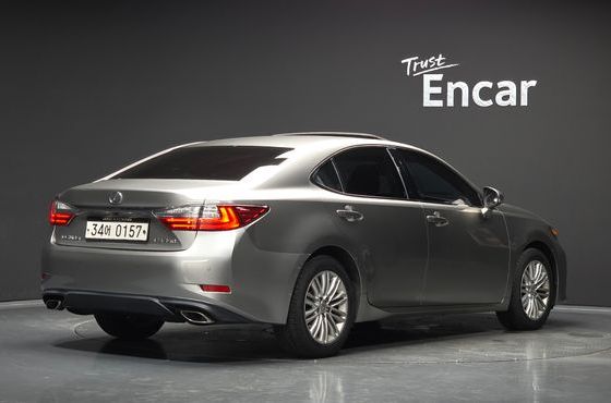 Lexus ES Premium XV60 — пробег 202 189 км — фото 2 из 5