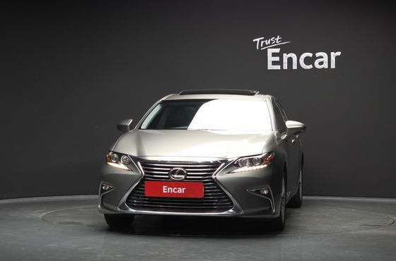 Lexus ES Premium XV60 — пробег 202 189 км — фото 3 из 5