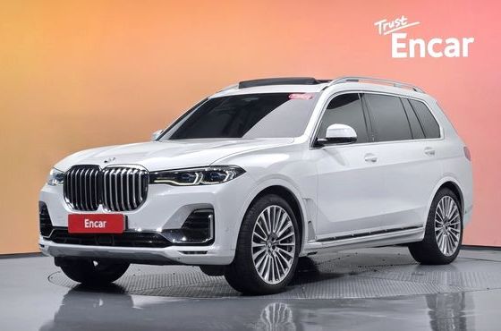 BMW X7 xDrive 40d Design Pure Excellence 7-Seater — пробег 103 692 км — фото 1 из 5