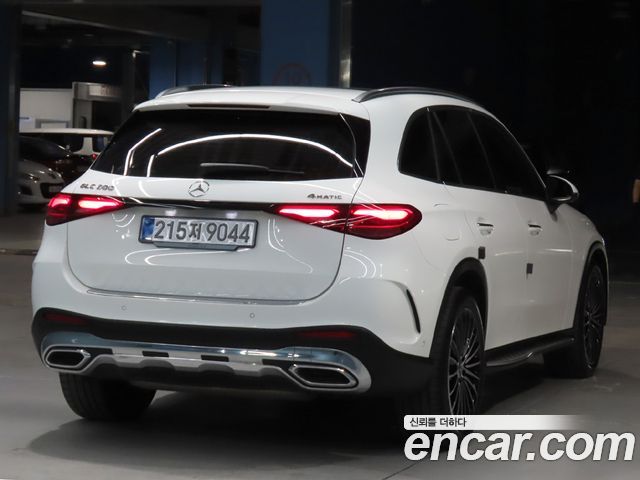 Mercedes-Benz GLC-Class GLC300 4MATIC AMG Line — пробег 38 419 км — фото 3 из 5