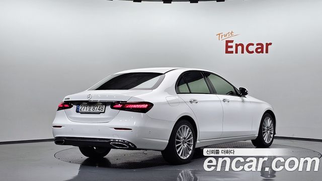 Mercedes-Benz E-Class из Кореи Encar