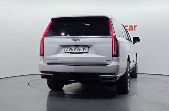 Cadillac Escalade 6.2 ESV ESV Premium Luxury Platinum — пробег 97 653 км — фото 4 из 5