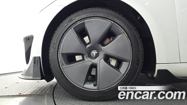 Tesla Model 3 Long Range AWD — пробег 102 562 км — фото 5 из 5