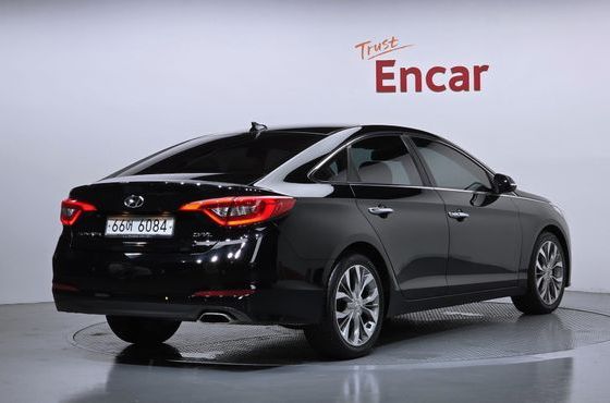 Hyundai Sonata 2.0 Premium — пробег 114 877 км — фото 2 из 5