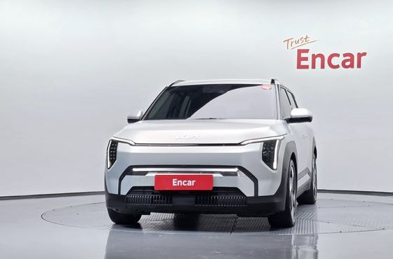 Kia EV3 Long Range 2WD Earth — пробег 49 892 км — фото 3 из 5