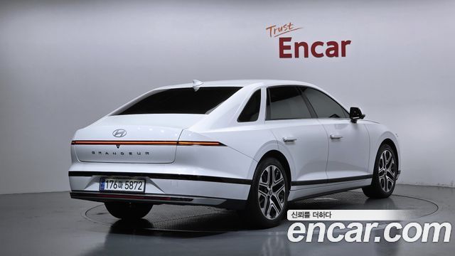 Hyundai Grandeur из Кореи Encar