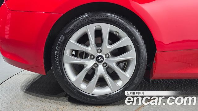 Hyundai Genesis из Кореи Encar