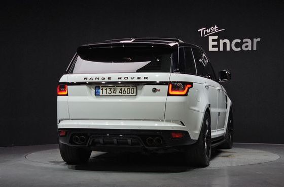 Land Rover Range Rover Sport 5.0 SVR — пробег 79 192 км — фото 4 из 5