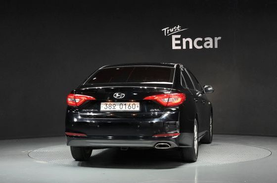 Hyundai Sonata 2.0 Style — пробег 162 192 км — фото 4 из 5
