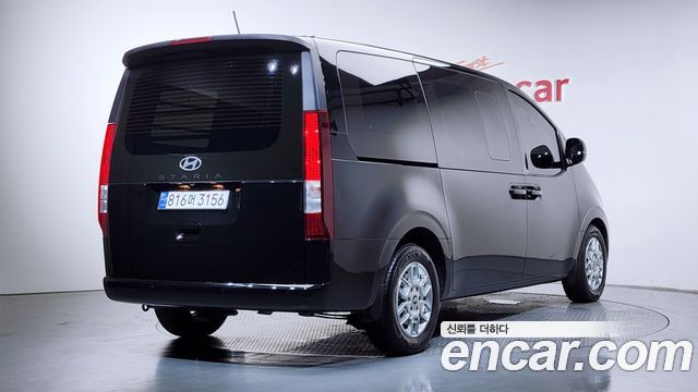 Hyundai Staria из Кореи Encar