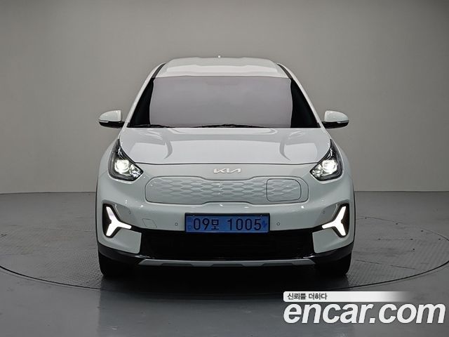 Kia Niro Air — пробег 95 381 км — фото 2 из 5