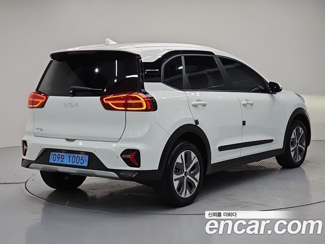 Kia Niro Air — пробег 95 381 км — фото 4 из 5