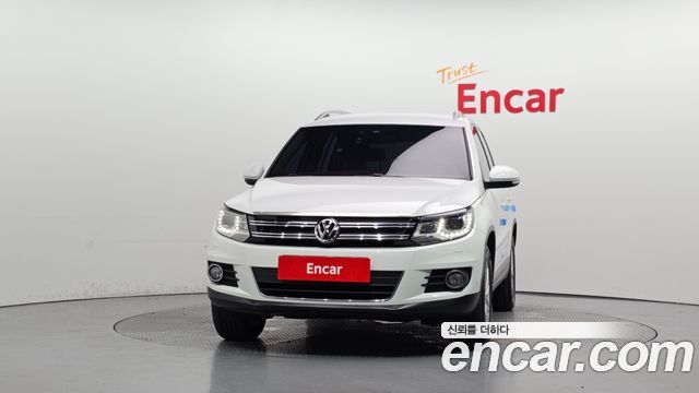 Volkswagen Tiguan из Кореи Encar