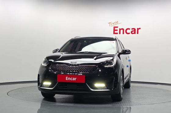 Kia Niro Noblesse — пробег 114 858 км — фото 3 из 5