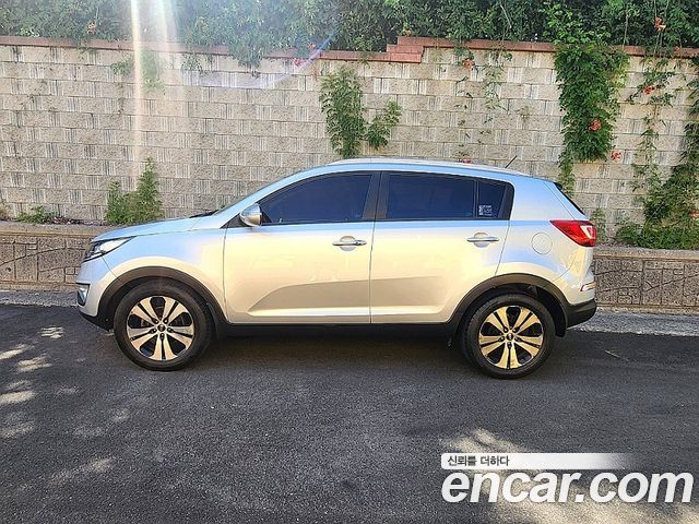 Kia Sportage Diesel 2WD TLX High-Deluxe — пробег 100 471 км — фото 3 из 5