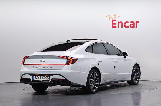 Hyundai Sonata 2.0 LPG Premium Plus — пробег 145 511 км — фото 2 из 5