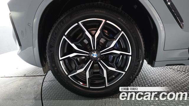 BMW X4 xDrive20i M Sport — пробег 23 511 км — фото 5 из 5