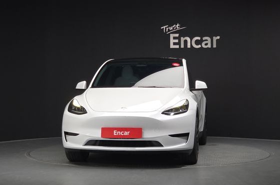 Tesla Model Y RWD — пробег 8 774 км — фото 3 из 5