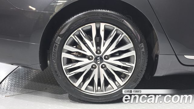 Kia K7 из Кореи Encar
