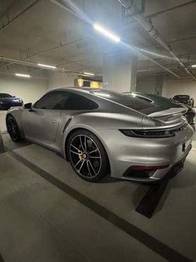 Porsche 911 Turbo S — пробег 4 893 км — фото 4 из 5