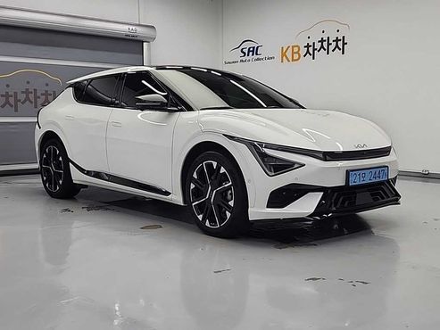 Kia EV6 Long Range 4WD GT Line — пробег 69 157 км — фото 4 из 5
