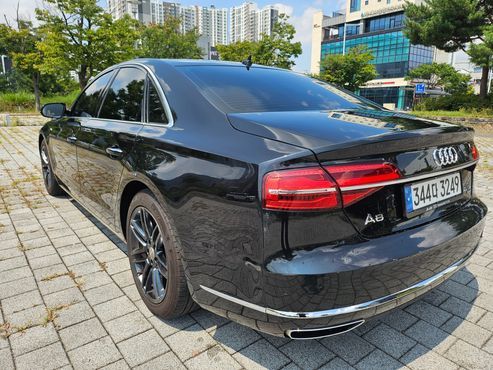 Audi A8 60 TDI Quattro D4 — пробег 146 600 км — фото 5 из 5