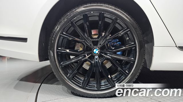 BMW 7-Series из Кореи Encar