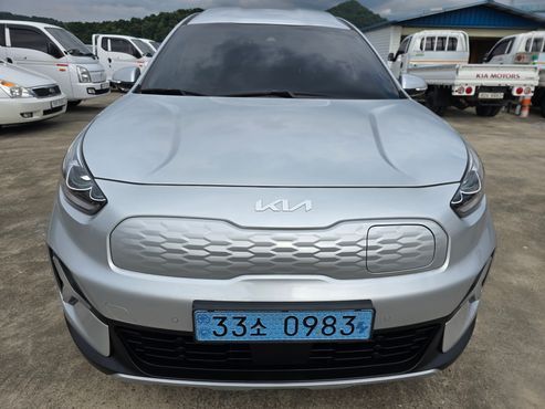 Kia Niro Earth — пробег 29 000 км — фото 3 из 5