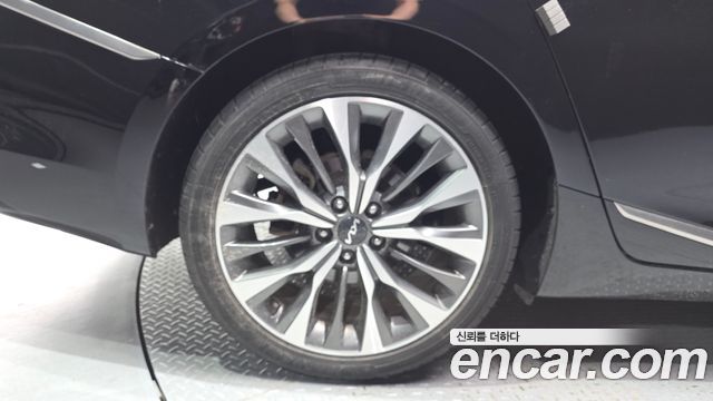 Kia K8 из Кореи Encar