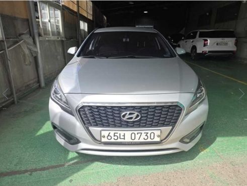 Hyundai Sonata 2.0 HEV Smart — пробег 313 998 км — фото 1 из 5