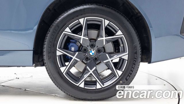 BMW X3 xDrive 20 M Sport — пробег 8 750 км — фото 5 из 5