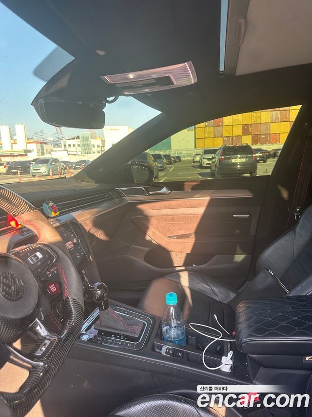 Volkswagen Arteon 2.0 TDI Prestige — пробег 278 000 км — фото 4 из 5