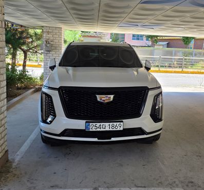 Cadillac Escalade 6.2 ESV ESV Sports Platinum — пробег 7 244 км — фото 3 из 5