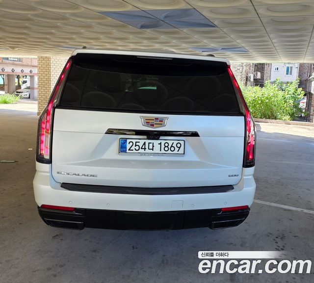 Cadillac Escalade 6.2 ESV ESV Sports Platinum — пробег 7 244 км — фото 4 из 5