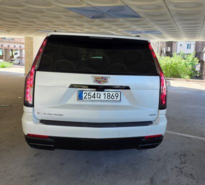 Cadillac Escalade 6.2 ESV ESV Sports Platinum — пробег 7 244 км — фото 4 из 5