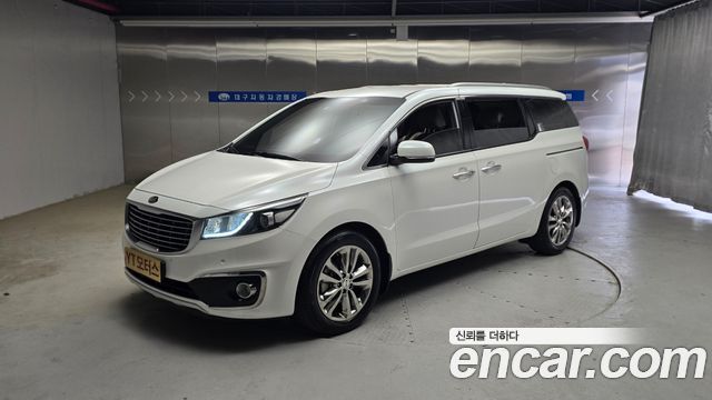 Kia Carnival из Кореи Encar