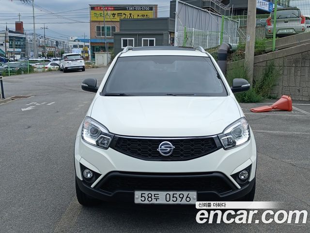 Ssangyong KORANDO 2.2 Extreme 2WD — пробег 156 000 км — фото 3 из 5