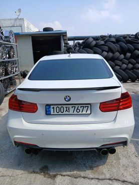 BMW 3-Series 320i — пробег 165 000 км — фото 4 из 5