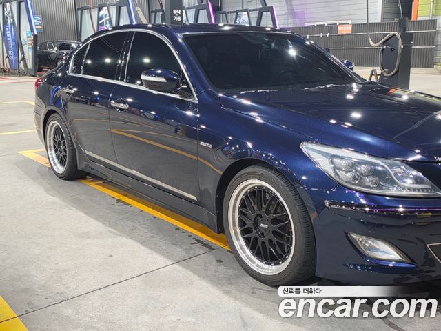 Hyundai Genesis из Кореи Encar