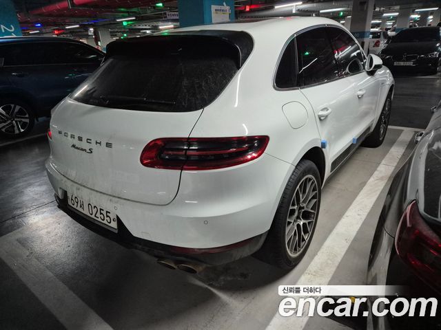 Porsche Macan 3.0 S Diesel 95B — пробег 124 800 км — фото 4 из 5