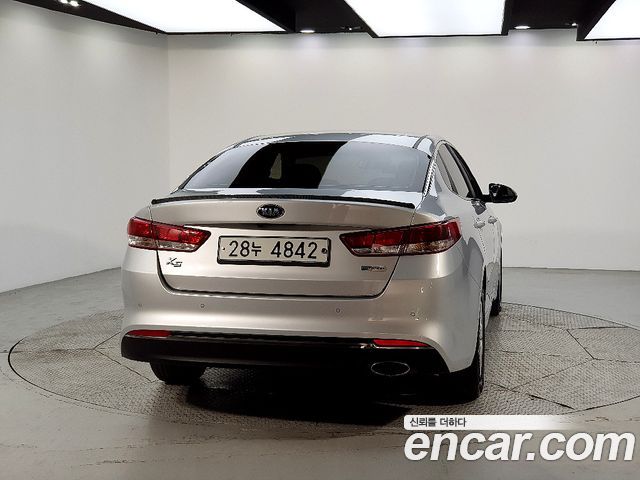 Kia K5 из Кореи Encar