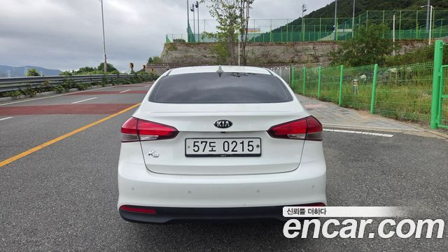 Kia K3 из Кореи Encar
