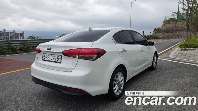 Kia K3 из Кореи Encar