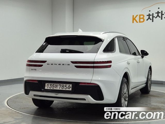Genesis GV70 из Кореи Encar
